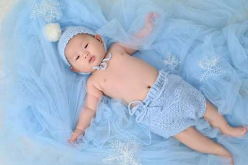 阿拉尔宝宝拉肚子有泡泡